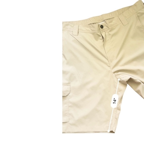 Columbia casual tan cargo shorts Men 40w 10 L pockets zipper button closure - Picture 9 of 14